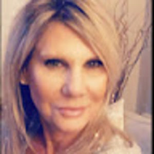 Meet your Posher, Debra